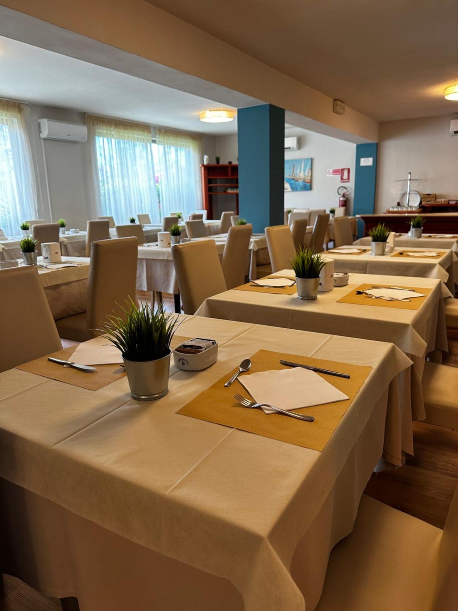 Pfa Hotel - Isola D'Elba กาโว ภายนอก รูปภาพ